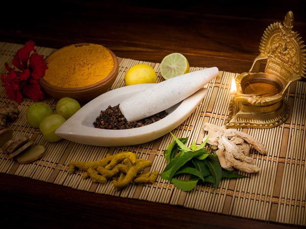 Diet To Prevent Back Pain According To Ayurveda - Boldsky.com