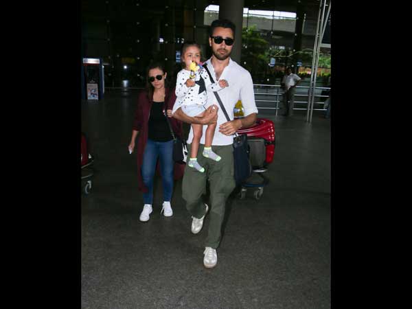 Imran Khan And Family Rocked Their Airport Styles - Boldsky.com
