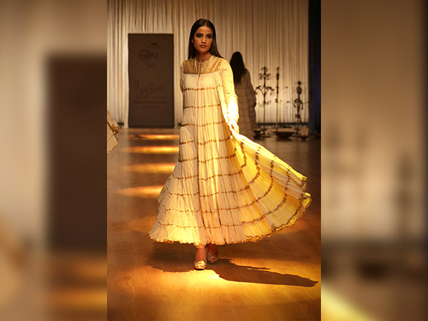 Rohit Bal�s Latest Wedding Collection Is A Series Of