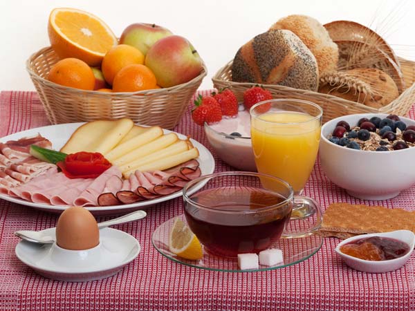 Healthy People Have These Foods For Breakfast - Boldsky.com