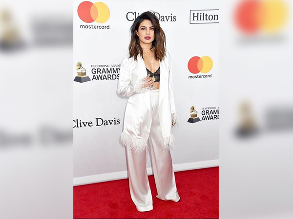 priyanka chopra in grammy awards 2018 creative tips for ganapati decoration boldsky priyanka chopra in grammy awards 2018 creative tips for ganapati decoration boldsky