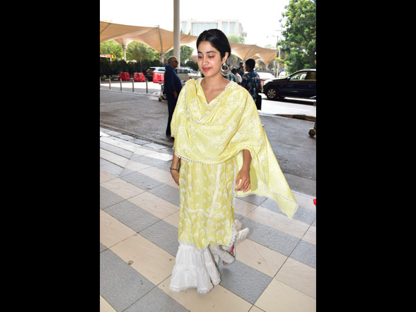 Janhvi Kapoor Spotted In A Yellow Suit