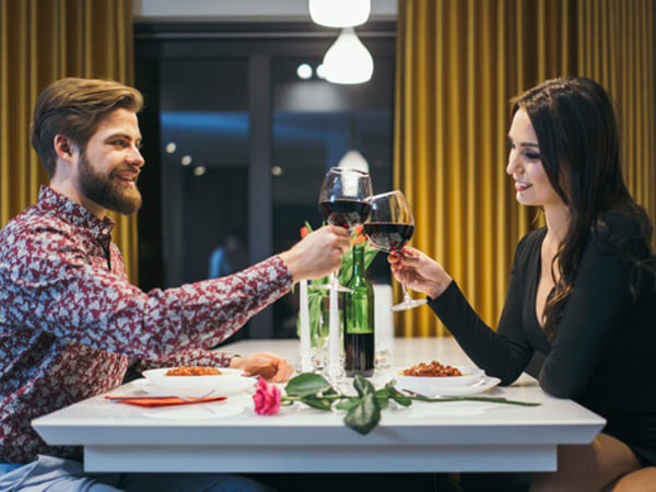 Different Work Shifts Here Are 7 Simple Ways To Save Your Relationship different work shifts here are 7 simple ways to save your relationship