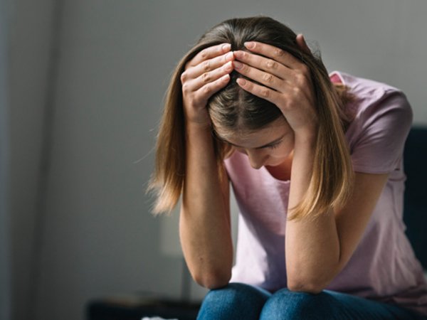 17 Myths And Facts About Introverts - Boldsky.com