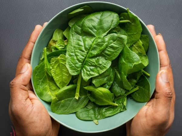 6 Healthy Ways To Eat Spinach - Boldsky.com