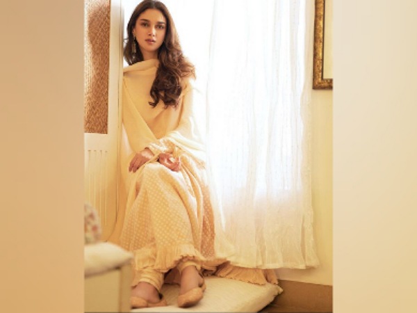 V On Prime Actress Aditi Rao Hydari’s Latest Traditional