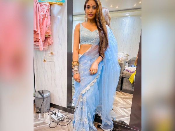 Surbhi Chandna In A Sky-Blue Saree Surbhi Chandna In A Sky-Blue Saree
