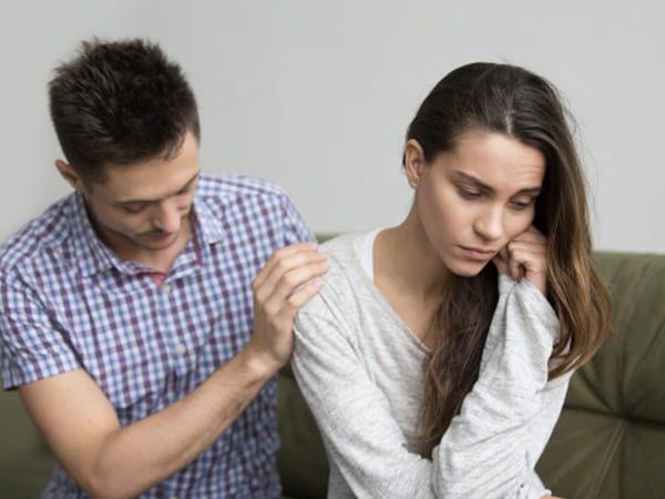 Relationship Burnout Alert! 8 Telltale Signs That You Must Not Ignore -  Boldsky.com