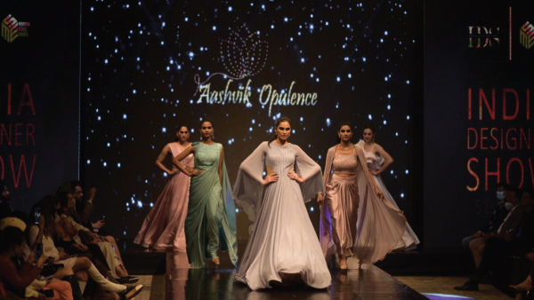 Designer Show Wraps Up With Fashionably Designer Show Wraps Up With Fashionably