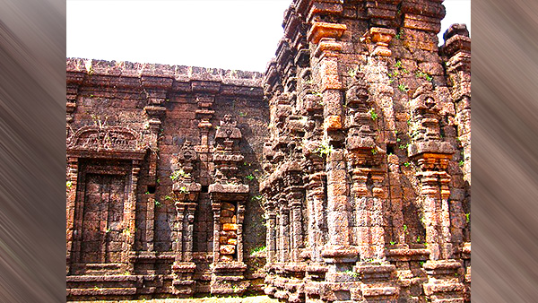 Sahasrarjun (Rajarajeshwara) Temple Sahasrarjun (Rajarajeshwara) Temple