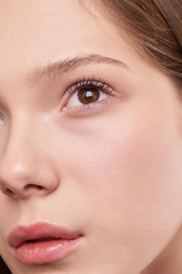 Guide To Groom Your Eyebrows At Home Guide To Groom Your Eyebrows At Home