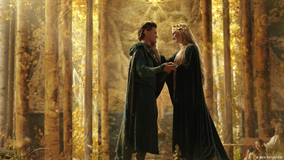 Familiar characters: Elrond and Galadriel Familiar characters: Elrond and Galadriel