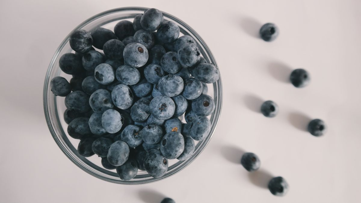 What Happens If You Eat Blueberries Everyday? How Much To Eat
