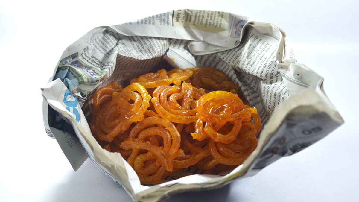 Parenting Tips 5 Health Risks Of Eating NewspaperWrapped Snacks