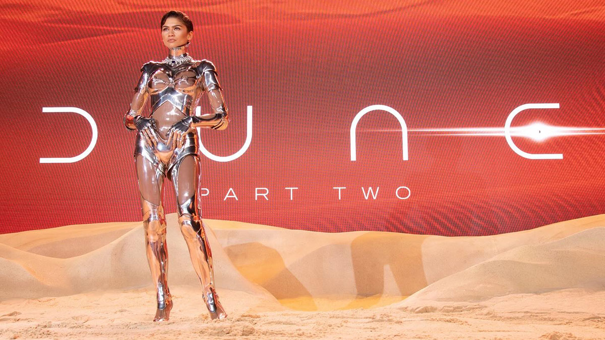 Zendaya's Robotic Glam Outfit At Dune 2 Premier Reflects Her