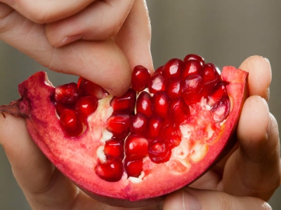 pomegranate toner diy
