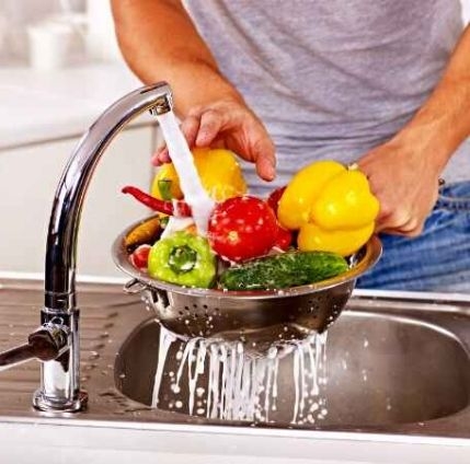 It is advisable to wash the vegetables under clean running water before you cook them to ensure they are clean and to remove all the bacteria from the outside.