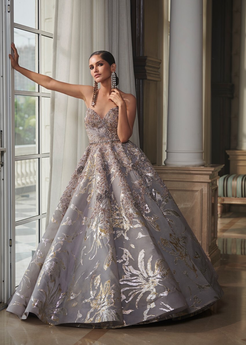 India Couture Week 2021 Designer Dolly J Boldsky